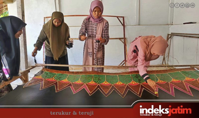 Pelatihan batik tulis kontemporer kolaborasi bersama 
