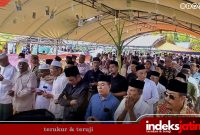 KHIDMAT : Tampak Ribuah Warga Masalima menghadiri Dzikra Maulidur Rasul oleh Pemerintah Desa Masalima (Foto: for Indeks Jatim)