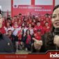 Plt Ketua DPC PDI Perjuangan Kota Surabaya, Yordan M. Bataragoa dan Kepala Baguna DPC PDIP Surabaya, Agatha Retno Sari