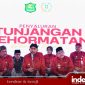 Bupati Sumenep Dr. H. Achmad Fauzi Wongsojudo, SH.,MH, bersama Wakil Bupati Sumenep KH. Imam Hasyim, SH.,MH dalam kegiatan Penyaluran Tunjangan Guru Ngaji di Pendopo Agung Keraton Sumenep
