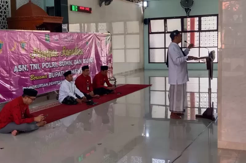 Pengajian Ramadan pekan ke-2 Pemkab Sumenep